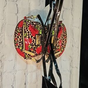 Betsey Johnson crossbody